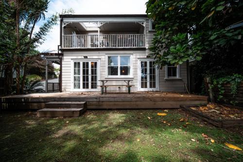 Cosy 3 Bedroom Villa in Freeman's Bay in Auckland