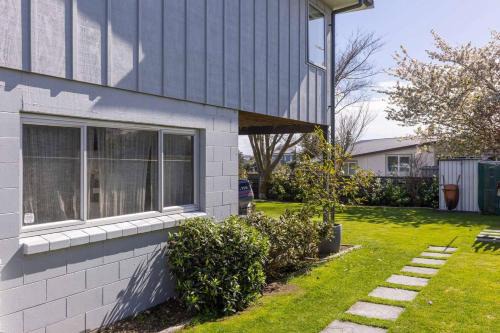Rainbow Haven, Where family time meets Lake time in Taupo