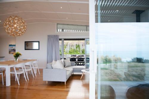 Waimarama Heights - Waimarama Holiday Home in Waimarama