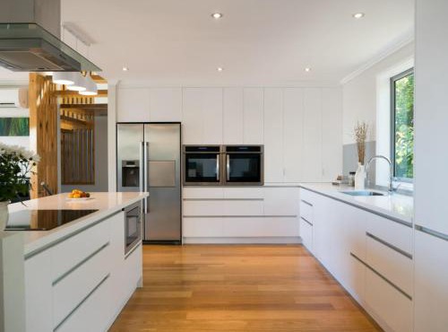 Magic on Molesworth - 2BR townhouse near CBD