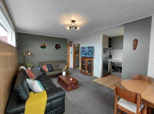 Hilltop Nest Retreat in Oamaru