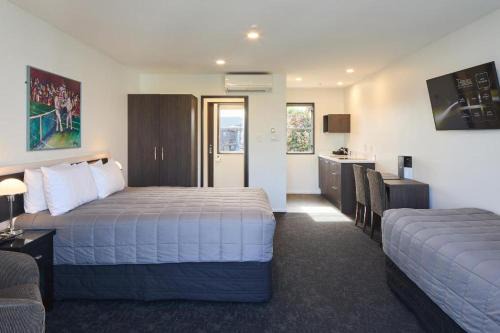 Pavilions Hotel in Christchurch