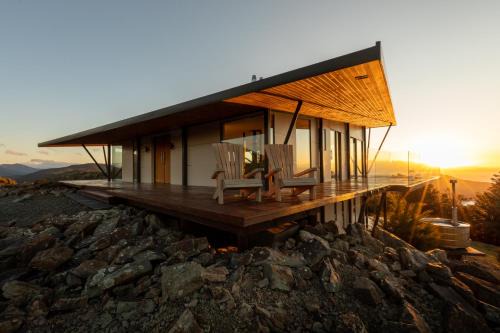 Peak View Retreat in Nelson