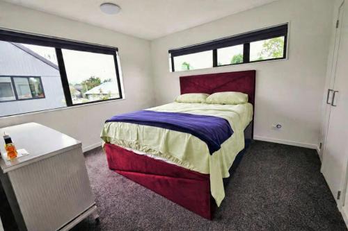 City on Foot - Comfy Townhouse in Christchurch