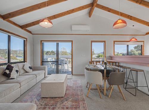Golden Horizon - Pauanui Holiday Home