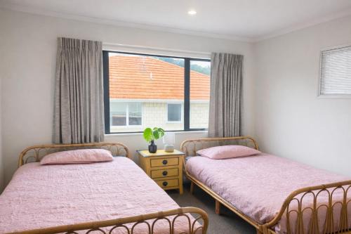 Spacious 4 Bedroom Family Home in Mission Heights, Auckland