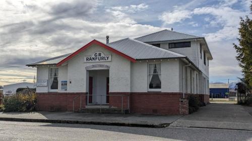 Ranfurly Rooms with Sauna in Ranfurly