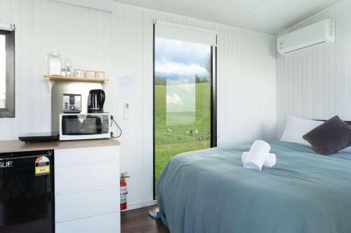 Aorangi Peak Cabins 2 by Tiny Away in Rotorua