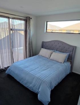 Luxury Family Friendly 4 Bed in Wigram in Christchurch