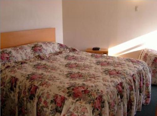 Motel Six in Hamilton