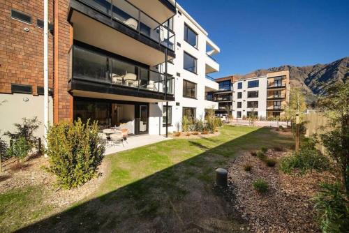 Mara Apartment at the base of Coronet Peak in Queenstown