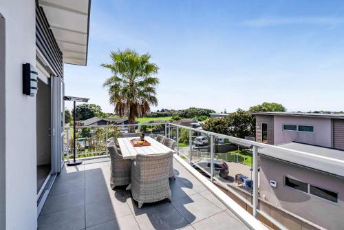 Executive On Parkview - 3BR modern family home in New Plymouth