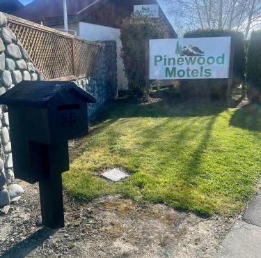 Pinewood Motels in Fairlie