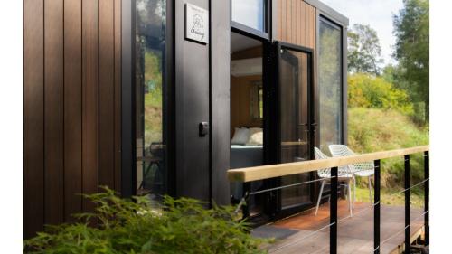Loburn Retreat - Water's Edge by Tiny Away in North Loburn