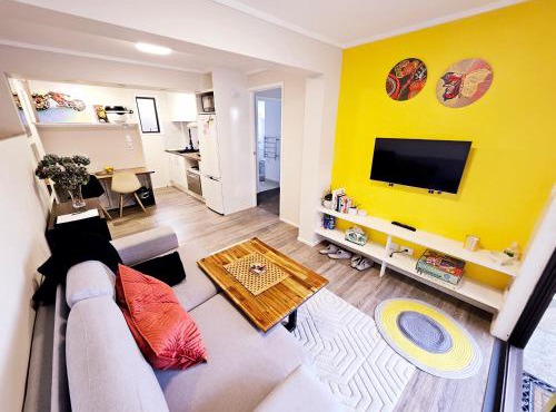 Private Retreat in Birkenhead