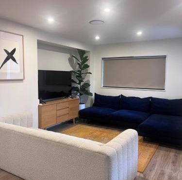 Spacious and Modern - 12 minute drive from CBD! in Auckland
