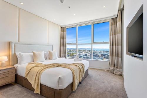 QV Stays Luxury Suite with Views Galore
