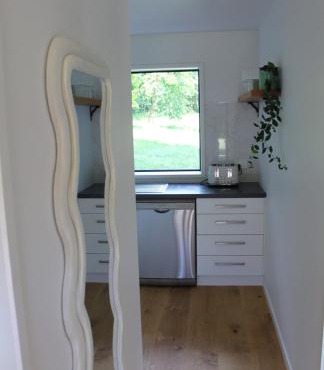 Hot Water Hideaway