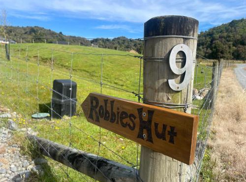 Robbies Hut in Greymouth