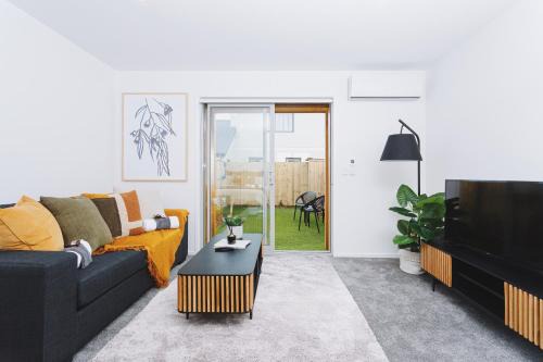 1 bed Central City Deluxe w/carpark in Christchurch