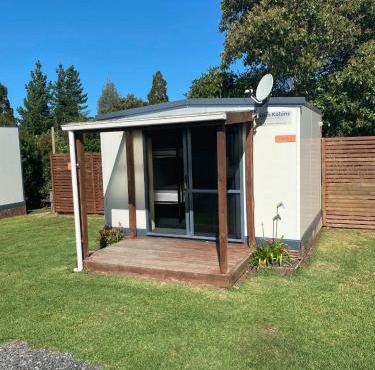 Sapphire Springs Holiday Park and Thermal Pools