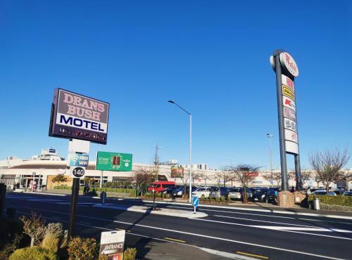 Deans Bush Motel in Christchurch