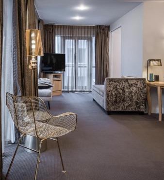 Museum Apartment Hotel, Independent Collection by EVT