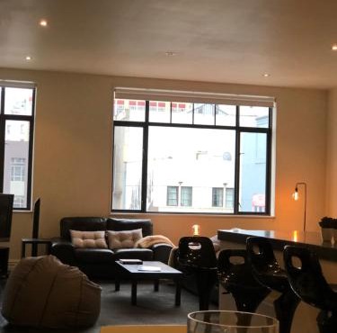 Bond Street Apartment Luxury 3 Bedroom in Dunedin